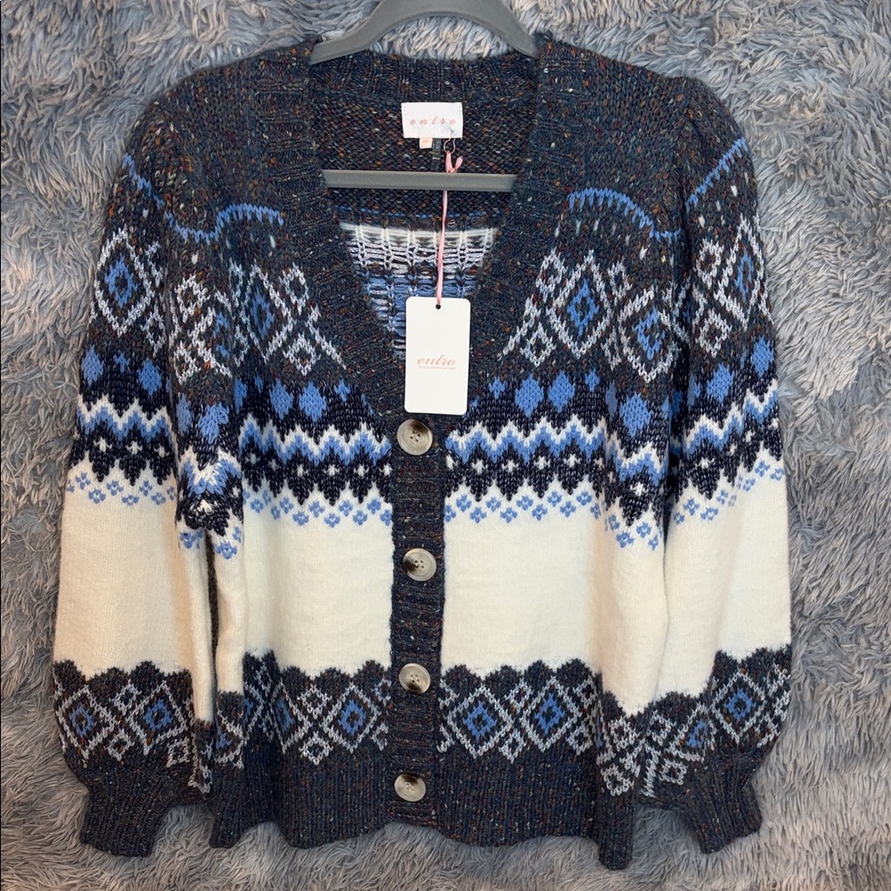 🛍️🤩 ENTRO:Navy & Cream Patterned Button Down Cardigan(Slightly Oversized)🛍️🤩